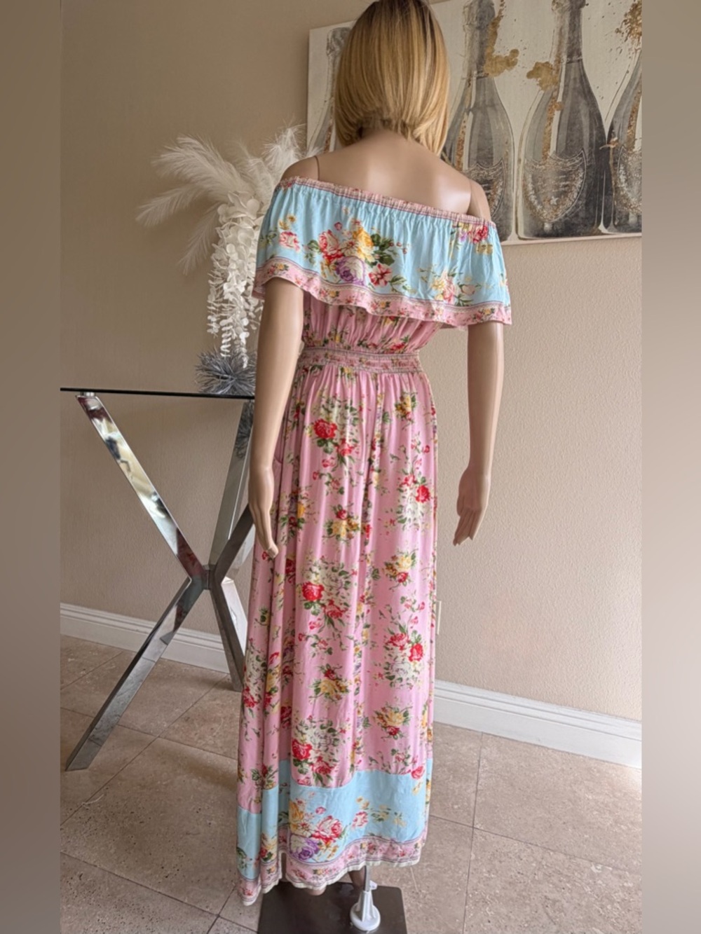 Off-Shoulder Pink Floral Maxi Dress with Blue Trim - Picture 3 of 4